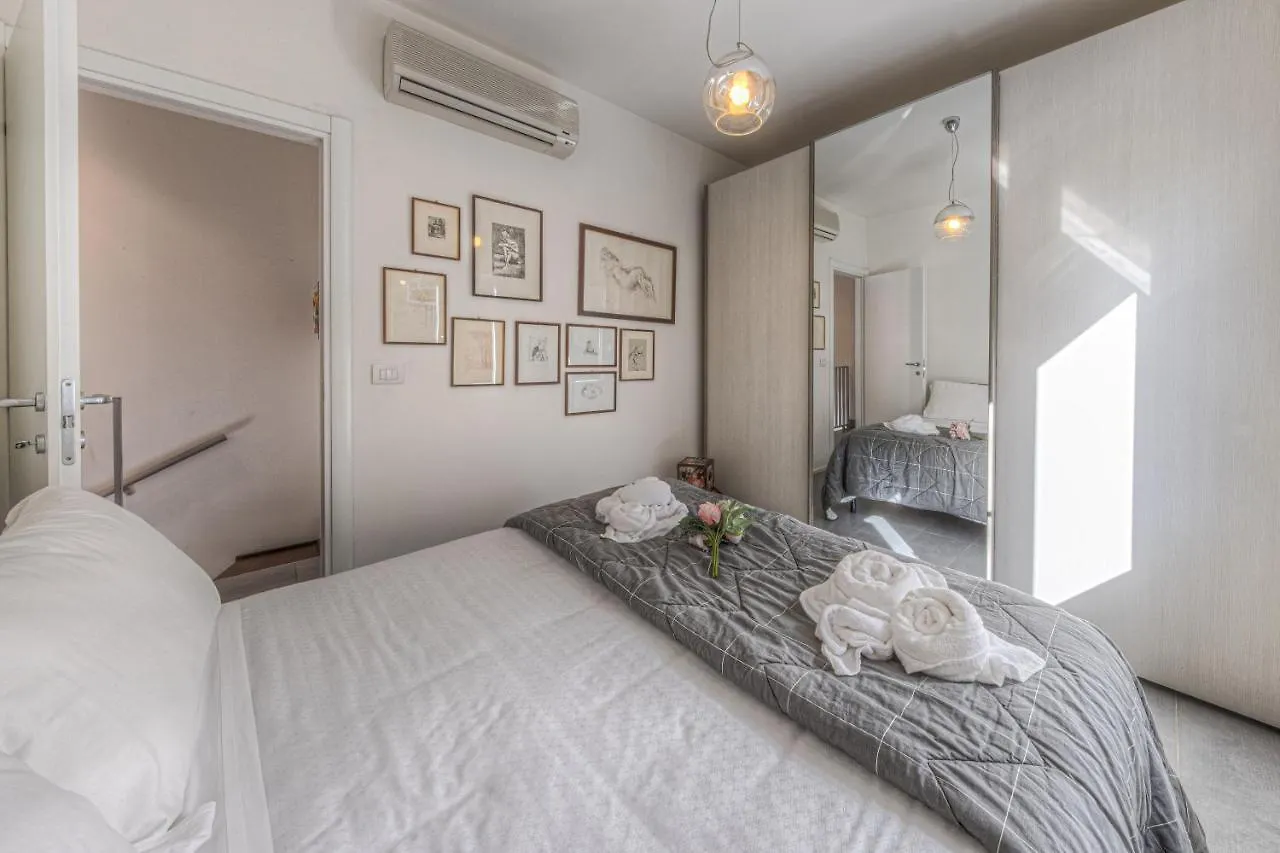 Villa Torretti Centro, Relax E Parcheggio Privato 拉帕洛 意大利