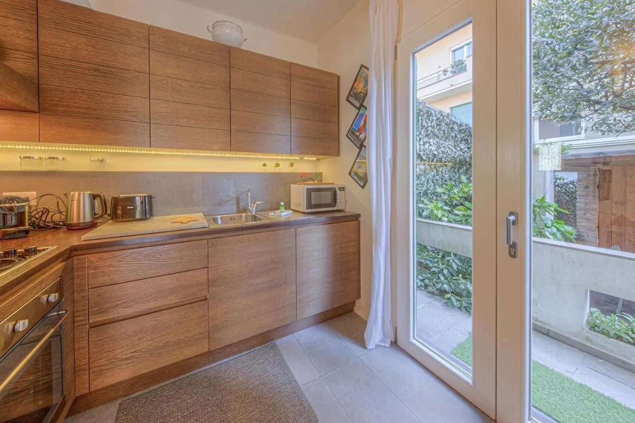 Villa Torretti Centro, Relax E Parcheggio Privato Apartment Rapallo